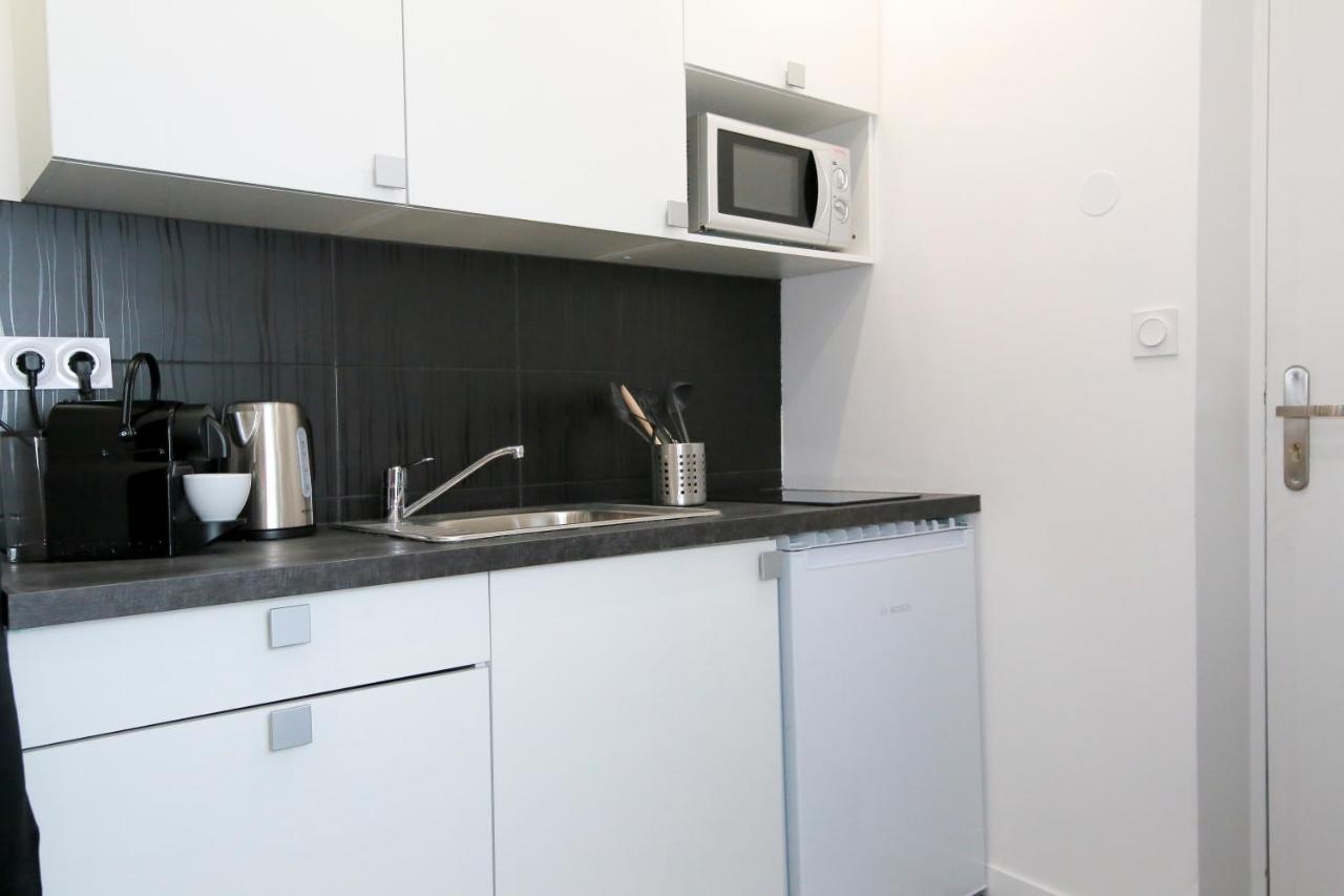 Le Rhinoceros, T1 Hypercentre Chic Et Cosy, Wifi Par Sovalfi Apartment Сент Етиен Екстериор снимка