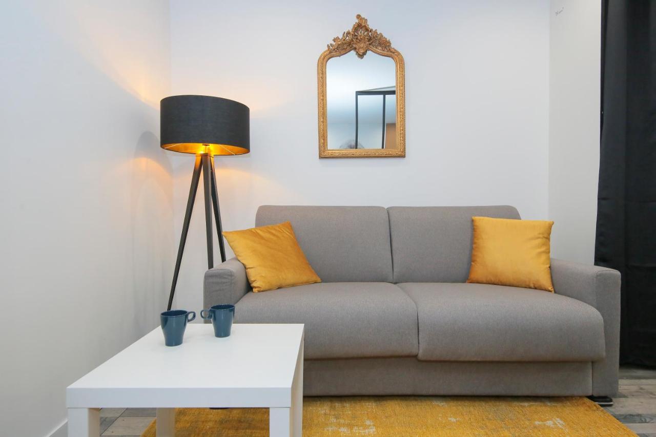 Le Rhinoceros, T1 Hypercentre Chic Et Cosy, Wifi Par Sovalfi Apartment Сент Етиен Екстериор снимка